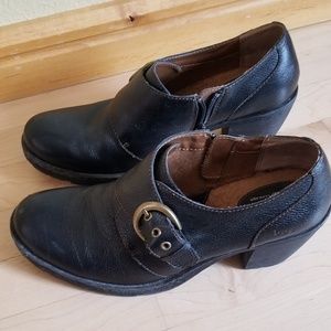Born black ankle shoes